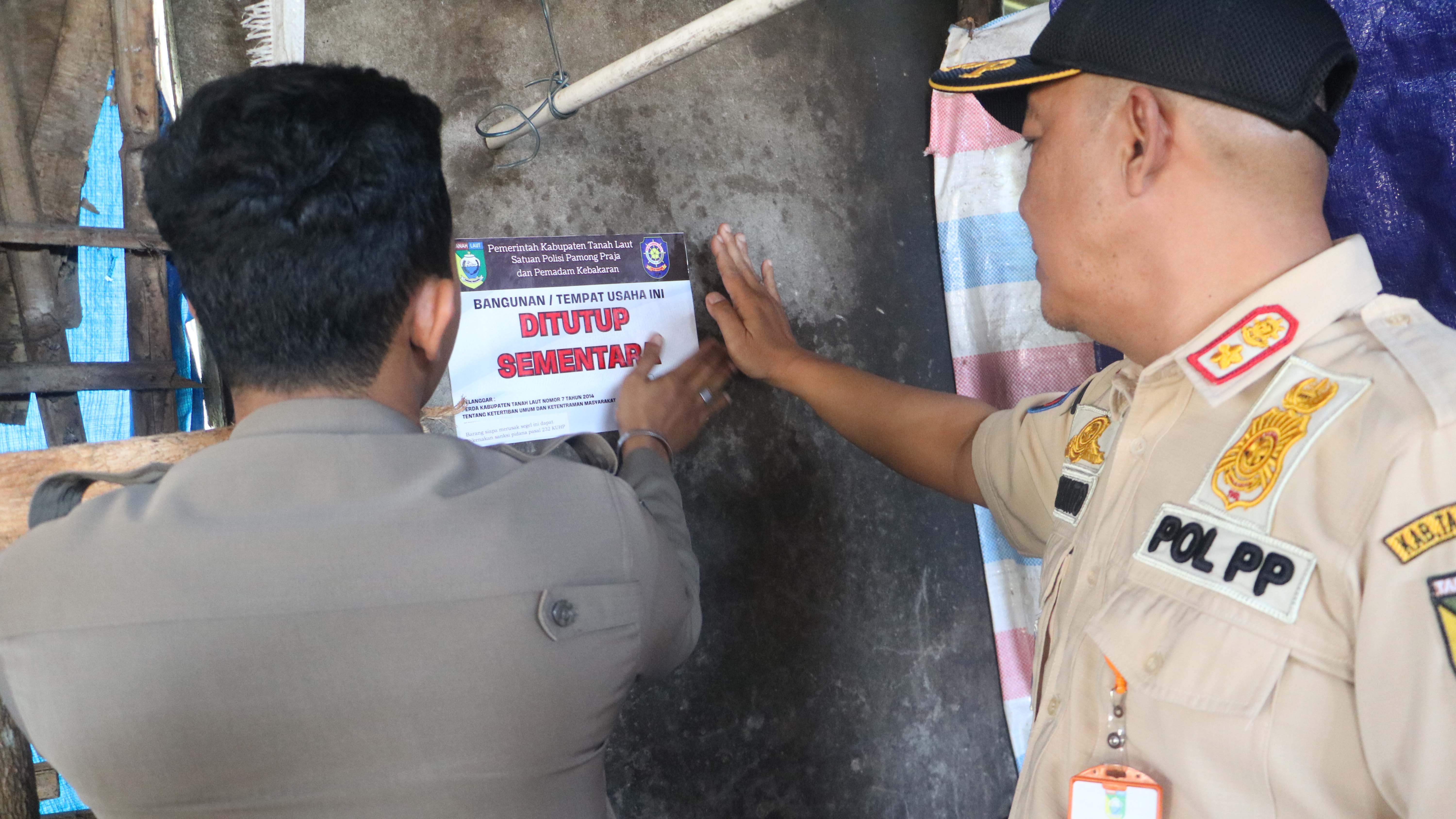 Melanggar Aturan, Warung Malam Di Tutup Sementara
