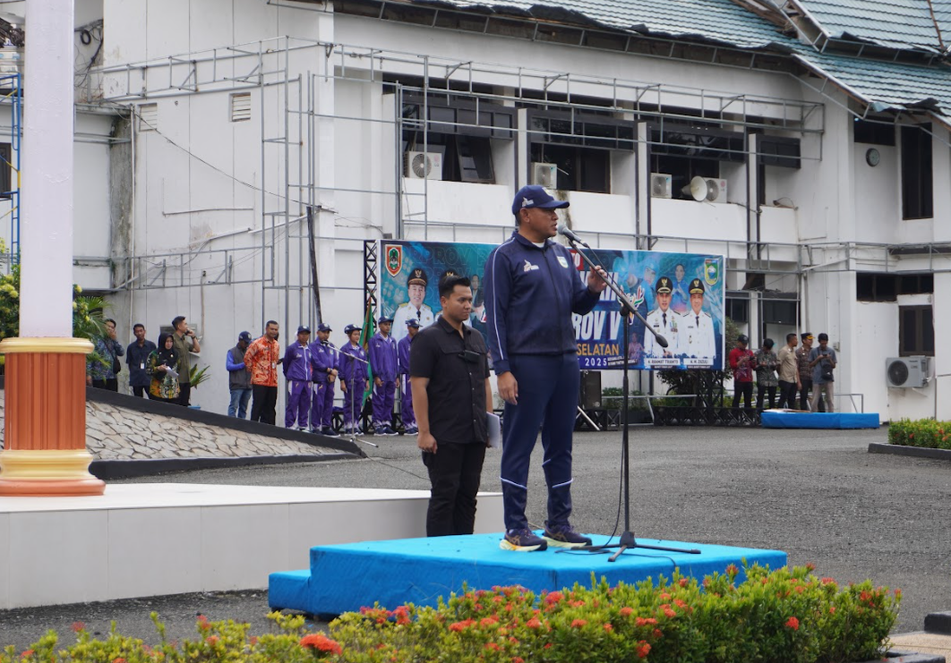 Bupati Tanah Laut Kukuhkan Kontingen Kabupaten Tanah Laut untuk PORPROV XII Kalsel 2025