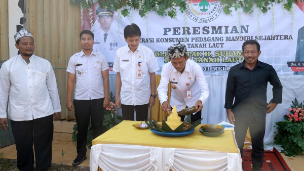 Bupati Tala Resmikan Koperasi KPMS